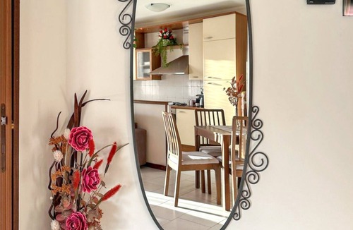 Bogolese Apartment | Homerez - Welcoming apartment in Chiozzola 60 m² with spacious balcony for 5