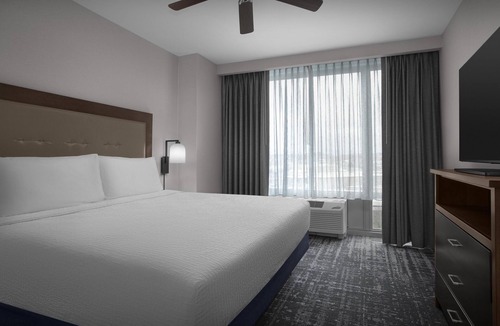 Brentwood Hotel | Homewood Suites by Hilton Washington DC NoMa Union Station