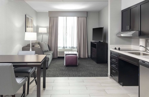 Lake Arbor Hotel | Homewood Suites by Hilton Largo/Washington, D.C.