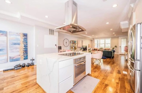 Brightwood Park Apartment | Homie 2BR w/1.5BA Home with Patio & Deck in NW DC