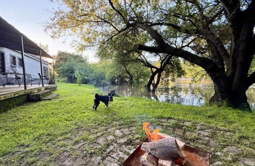Vredefort Ski Chalet | Honeypot Fly Fishing Eco Chalet