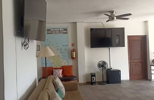 Downtown San Jose del Cabo Hotel | Hostal Hab 8, Campo de Golf, En Zona de Hotelería, Alberca, Barra y Playa