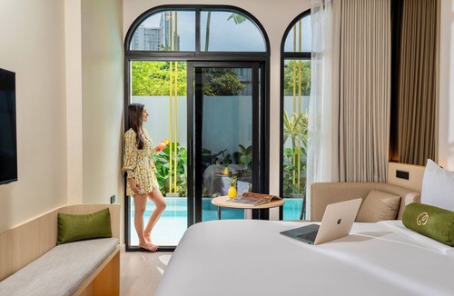 Ratchathewi Hotel | Hotel Bangkokian
