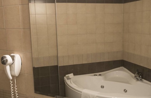 Cavriago Hotel | Hotel Corte Business