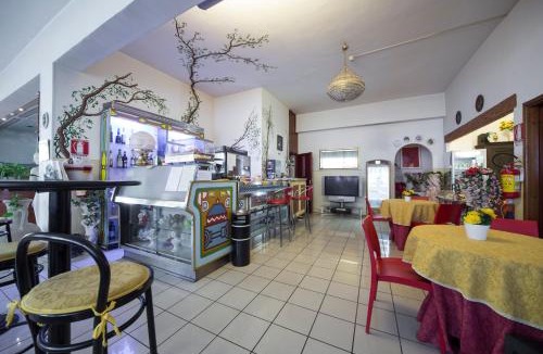 Crespellano Hotel | Hotel Elefante Bianco