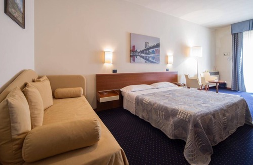 Crespellano Hotel | Hotel Elefante Bianco