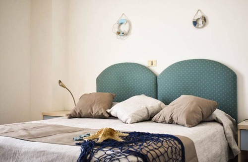 Pesaro Hotel | Hotel Embassy Pesaro