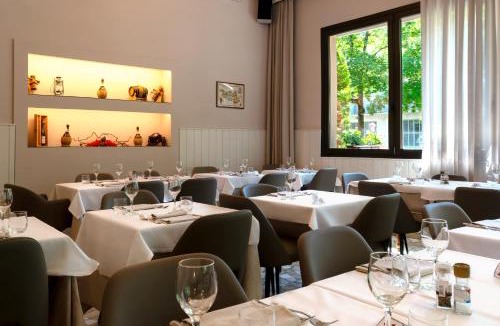 Tole Hotel | Hotel Falco D'Oro by Falco D'Oro Hotels