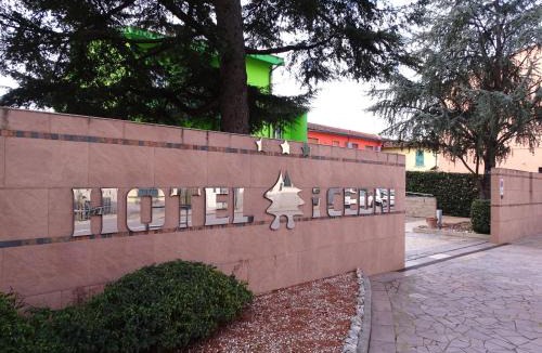Scandicci Hotel | Hotel I Cedri