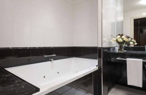 Anzola dell'Emilia Hotel | Hotel Maxim