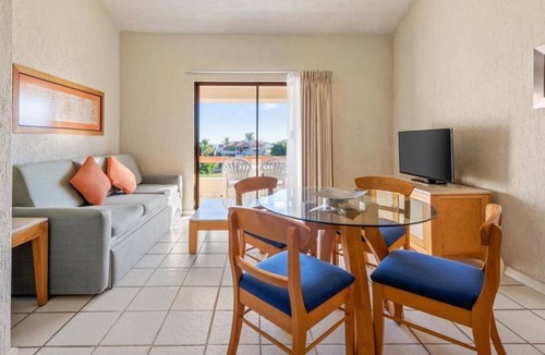 Campo de Golf Fonatur Hotel | Hotel ∙ Lively 1BR Suite Near San Jose Estuary