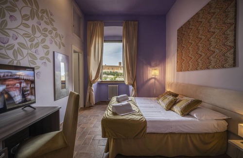 Colle di Val d'Elsa Hotel | Hotel Palazzo Renieri - 3stelle S