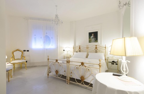 San Giovanni in Persiceto House | Hotel San Giovanni