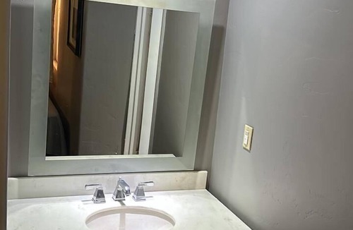 Avenida Revolucion Hotel | Hotel Tj Plaza