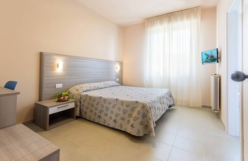 San Bartolomeo al Mare Hotel | Hotel Villa San Giuseppe