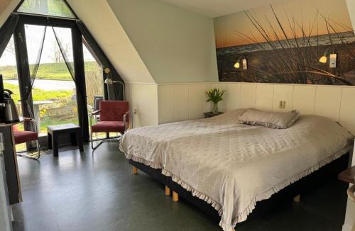 Oosterleek Hotel | Hotelhuisjes Oosterleek