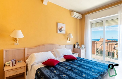 Alassio Hotel | Hotiday Room Collection - Alassio Centro