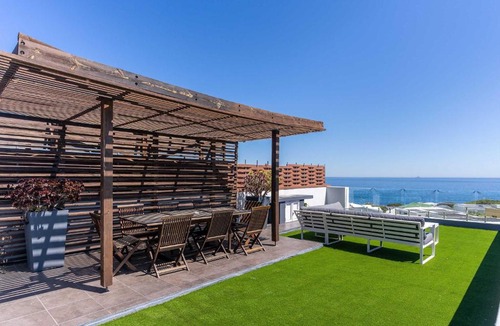 Camps Bay House | Houghton Villa Camps Bay - 5 min walk to beach
