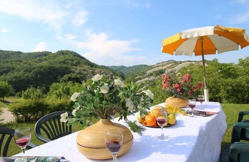 Apecchio House | House in Apecchio with private parking