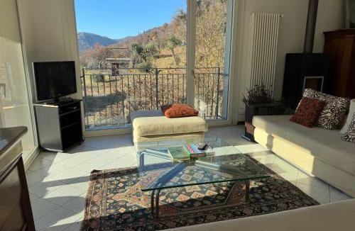 Gussago Apartment | House in Gussago