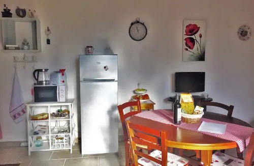 Orciano Pisano House | House in the country one step from the sea CI 050023LTN0017
