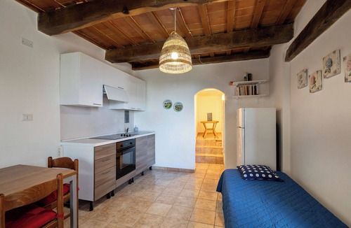 Montecopiolo House | House La Mirella - cozy in quiet area surrounded by greenery