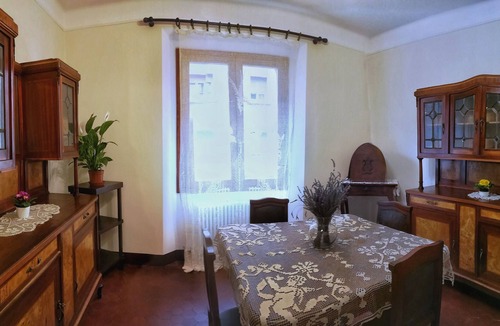 Bolognina Apartment | HOUSE OF THE '900 in Bologna, quite, close to Trains, Fiera, Downtown, eco house