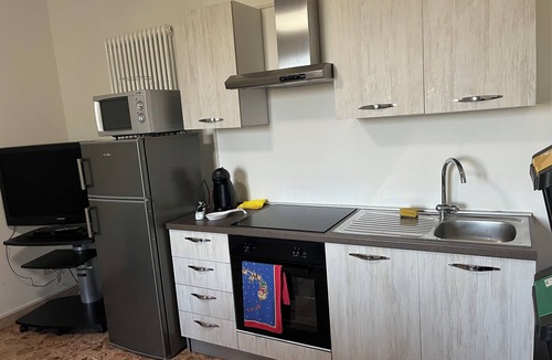 Budrio Apartment | House with 5 beds with a small studio apartment attached with another 2 beds