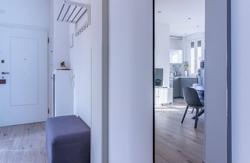 Bolognina Apartment | HouSmart Donato Creti 75