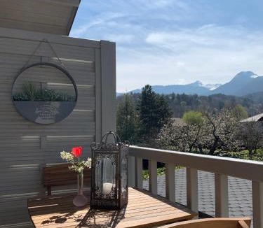 Doussard House | Hygge Lodge Annecy