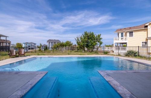 Carolina Dunes House | Idaho Surf Club - Duck, Carolina Dunes, Ocean View, 130 Yds to Beach, Pool, Pets OK, Flex Stays