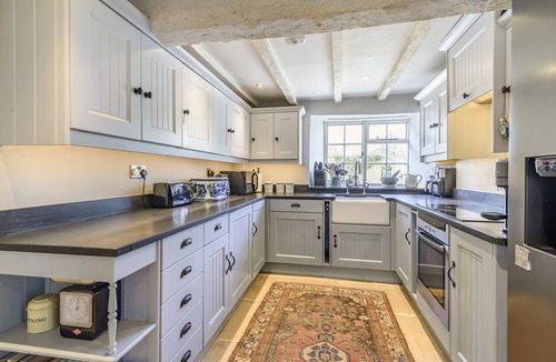 Whichford Cottage | Idyllic cottage straight out of The Holiday!