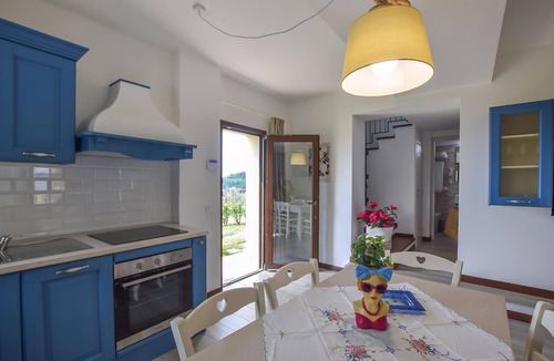 Cascine-La Croce House | Il Borgo di Badia-La Camelia