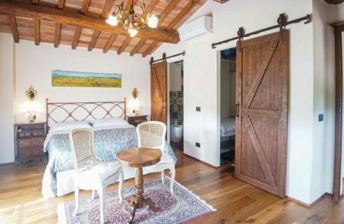San Gimignano Villa | Il Fienile di Pescille San Gimignano countryside
