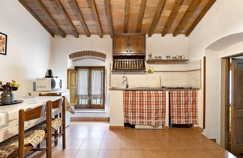 Borgo San Lorenzo Apartment | Il Granaio Apartment: Authentic Tuscan Style and Great Comfort