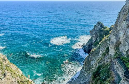Manarola Apartment | Il Sogno di Beatrice Luxury Apartment with Views