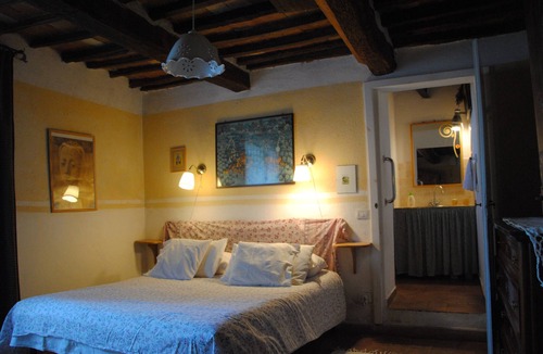 Radicondoli House | "Il Susino" is a self contained apartment adjoining the farmhouse, ideal accommo