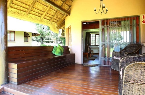 Krugersdorp Ski Chalet | Impangele Lodge Chalet 03 - Loft