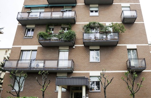 San Donato Apartment | IN FIERA 14 apartment: elegant, facing the fair (in front of Bologna's fair)