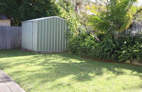 Huskisson House | In The Heart Of Husky by Book Jervis Bay