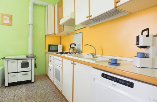 Perticara House | Independent and well equipped cottage, surrounded by large garden, free WIFI