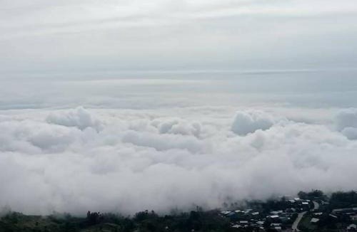 Ban Noen Hotel | Ing Ai Mhok Phu Thap Buek