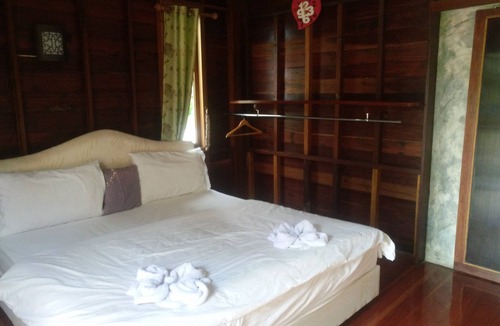 Lao Khwan Hotel | Ingaun Resort
