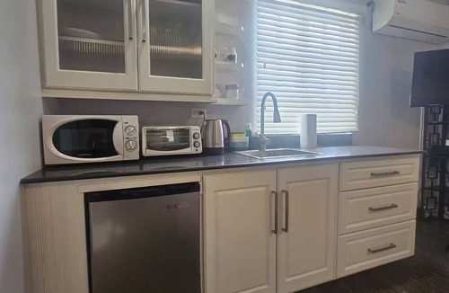 Diamond Apartment | Inn At Juzani Boutique Hotel - Greenheart Suite