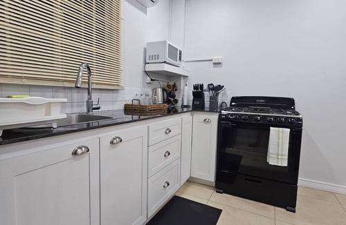 Diamond Apartment | Inn At Juzani Boutique Hotel -Ashwood Suite