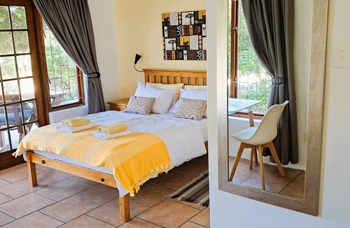 Wilderness Beach House | Inn2Wilderness Guesthouse