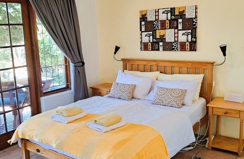 Wilderness Beach House | Inn2Wilderness Guesthouse