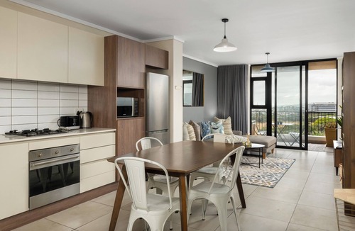 Century City Apartment | Intaka Island Getaway | 2 Bedroom Apartment