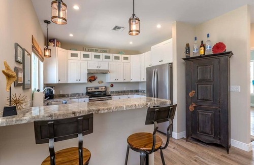 Little Venice House | Island Time~ Pool Home Seconds to Open Ocean! 26' Dock