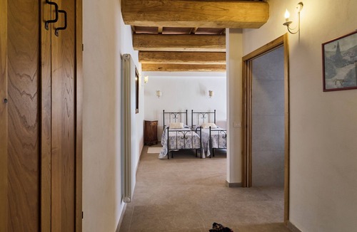 Castelnuovo di Val di Cecina House | Alloro, traditional farmhouse with pool, relax and enjoy the Tuscan countryside
